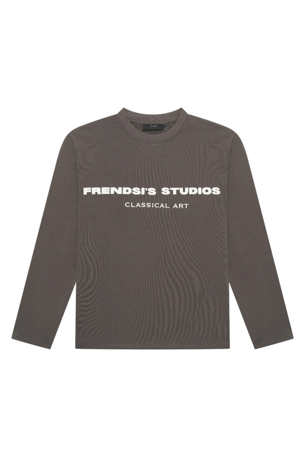 Frendsi's Studio's Front